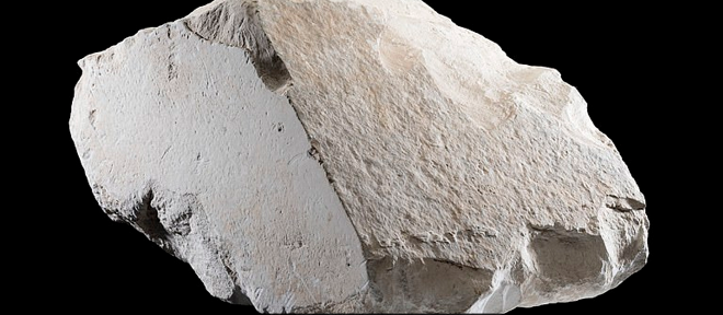 صورة حجر الهرم الأكبر التي ستعرض بمتحف باسكتلندا